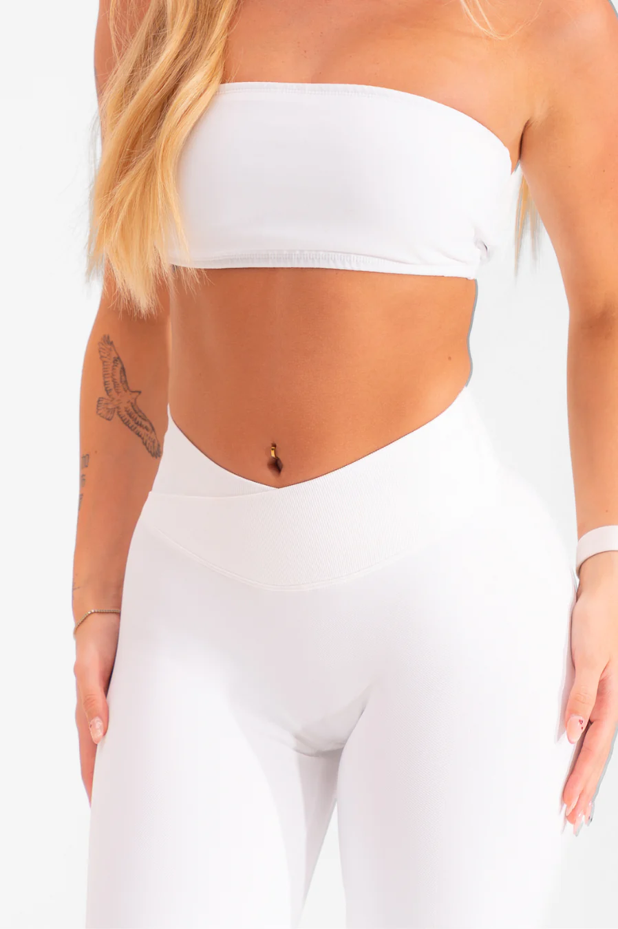 Club Athletica Amplify Seamless Flares White - Image 8